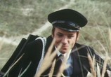 Сцена из фильма Любовь на горячем песке / Ready, Willing and Able (1971) Любовь на горячем песке сцена 10