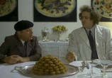 Фильм Фантоцци против всех / Fantozzi contro tutti (1980) - cцена 1