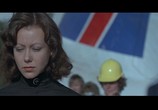 Фильм Выживший / The Survivor (1981) - cцена 1